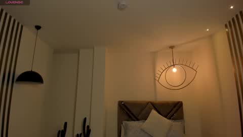 Alice online show from February 25, 9:57 pm