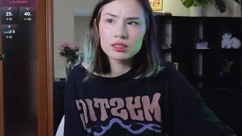 Alice  vacation  online show from September 14, 4:49 pm