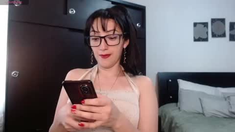 alicelove75 online show from August 2, 9:51 pm