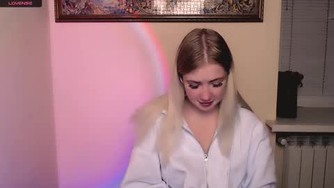 Alice online show from October 27, 7:26 am