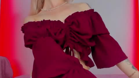 alicemonro online show from June 22, 1:43 am