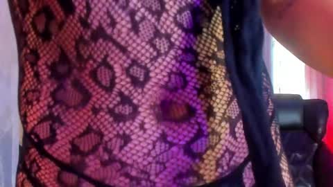 Alicestevens online show from April 1, 1:52 pm