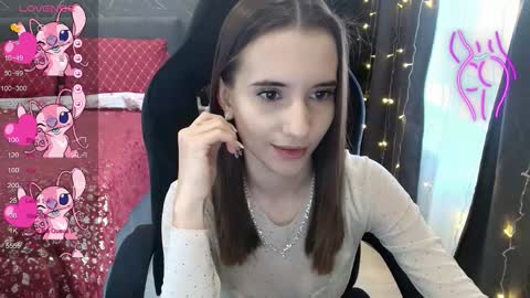 Alice online show from November 20, 9:21 am