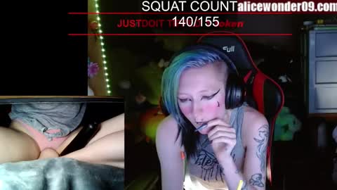 Snapshot of alicewonder52 chatting on March 2, 8:27 am Alice online show from March 2, 8:27 am