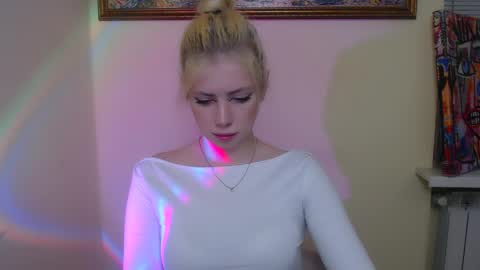 Alice online show from April 3, 7:17 am