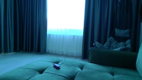 Snapshot of alicexsquirt chatting on October 30, 5:32 am Alice online show from October 30, 5:32 am