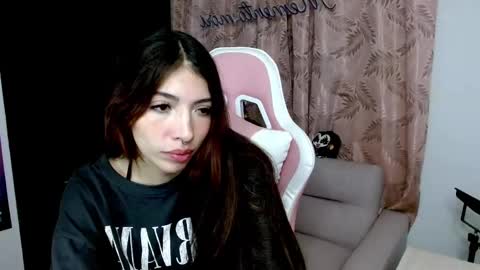 ALICIA  online show from March 2, 7:32 am