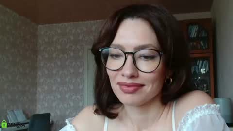 Alicia online show from June 24, 7:51 am