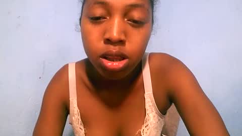 alicianah online show from January 15, 11:49 am