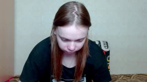 Alice online show from November 25, 6:09 pm