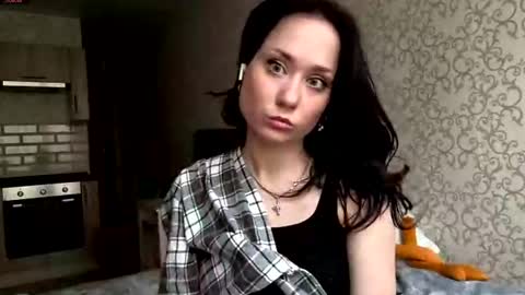 Milana online show from April 15, 9:21 am