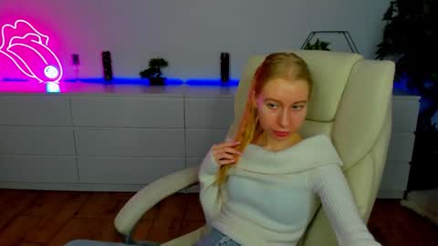 Alina online show from November 13, 6:56 am