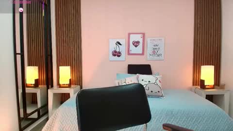 Alina online show from December 5, 2:18 pm