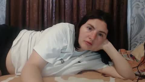 AlinaxJames online show from May 22, 10:57 am