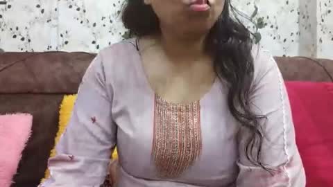 Alinna400 online show from April 30, 3:12 am