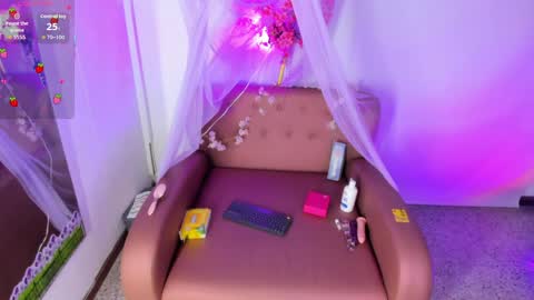 alise_mason online show from April 1, 6:36 am