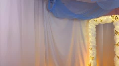 Alisia online show from January 20, 7:15 am