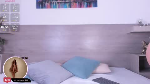Snapshot of alison222_ chatting on February 24, 7:41 pm A L I S O N online show from February 24, 7:41 pm
