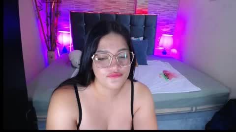 Alison online show from May 5, 10:02 pm