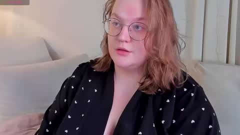 Alissa online show from March 7, 4:25 pm