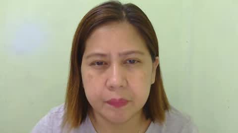 alissalove18 online show from January 29, 5:30 am