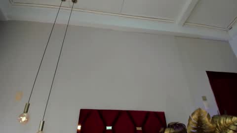 Snapshot of alissanix chatting on September 28, 2:44 pm AlissaNix online show from September 28, 2:44 pm
