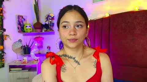 Alisson IG alisson zafiro27 online show from April 10, 7:36 am