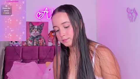 Alisson  online show from January 12, 2:33 pm