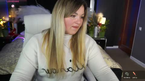 alissyagrayy online show from April 11, 1:15 pm