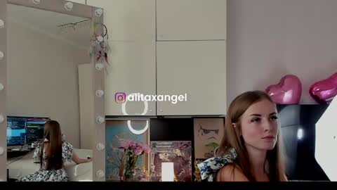 A L I T A online show from July 16, 3:38 pm