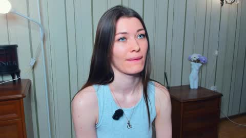 Alita online show from April 3, 8:01 am