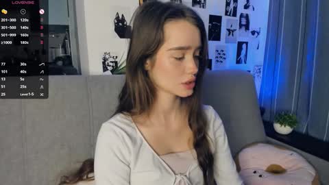 Alivia online show from October 25, 9:50 am