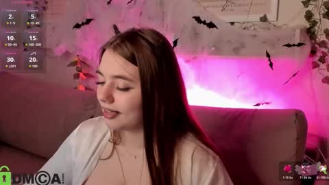 alli_aster online show from October 31, 4:03 am