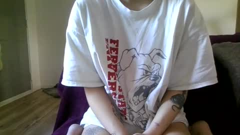 Snapshot of alliebearx chatting on January 26, 6:16 pm alliebearx online show from January 26, 6:16 pm
