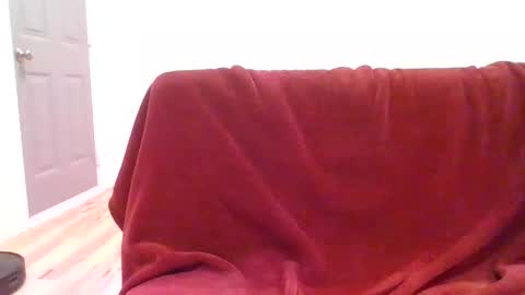 Snapshot of alliebearx chatting on February 7, 4:37 am alliebearx online show from February 7, 4:37 am