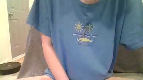 Snapshot of alliebearx chatting on February 24, 8:58 pm alliebearx online show from February 24, 8:58 pm