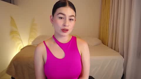 Allie  online show from January 10, 4:55 pm