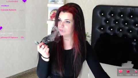 Snapshot of allisonn223 chatting on February 16, 8:33 pm Deea online show from February 16, 8:33 pm