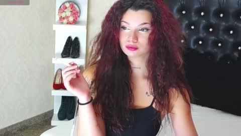 Snapshot of allisonn223 chatting on September 30, 12:22 pm Deea online show from September 30, 12:22 pm