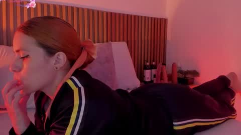 A L L I S S online show from October 14, 2:47 am