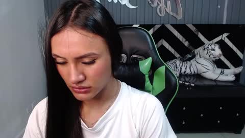 Allisson online show from February 19, 3:28 am