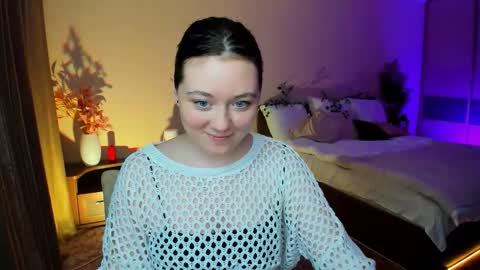 alluringeyess online show from November 12, 4:49 pm