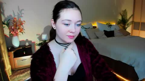 Snapshot of alluringeyess chatting on October 20, 12:19 pm alluringeyess online show from October 20, 12:19 pm