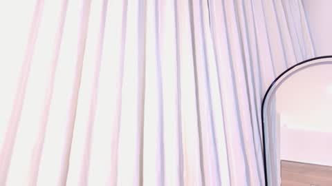 Ally online show from April 7, 2:08 pm