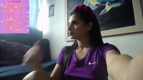 Arhantxa online show from April 13, 12:50 pm