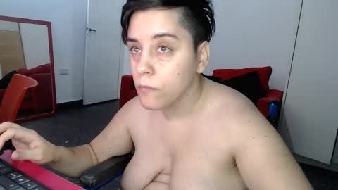 Almond online show from December 29, 8:04 pm