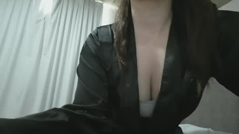 Aloha Catita online show from January 8, 9:01 pm