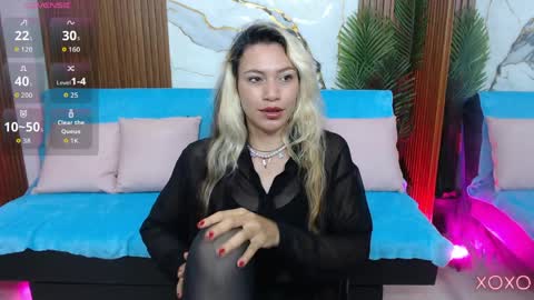 alonddra_tay online show from April 5, 11:53 am