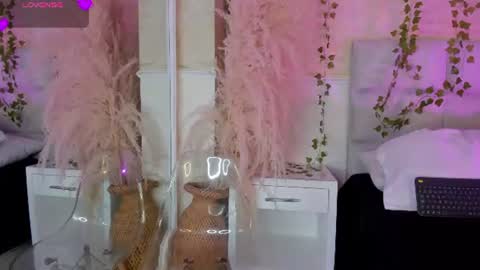 ALONDRA CUTE online show from July 1, 6:35 am