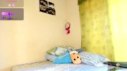 Snapshot of alula_queen chatting on October 19, 3:14 pm katherine online show from October 19, 3:14 pm